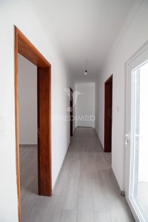 Moradia T4 para Venda em Vimieiro