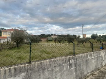 Moradia T3 para Venda em Planalto de Monforte (Oucidres e Bobadela)