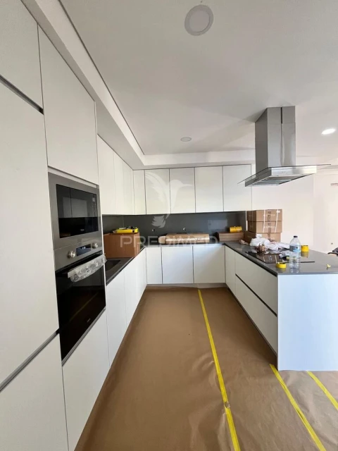 Moradia T3 para Venda em Fernao Ferro