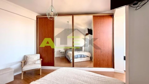 Apartamento T3 para Venda em Almada, Cova da Piedade, Pragal e Cacilhas