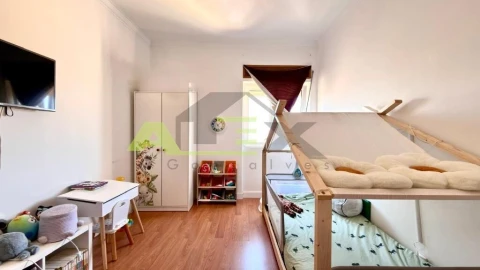 Apartamento T3 para Venda em Almada, Cova da Piedade, Pragal e Cacilhas