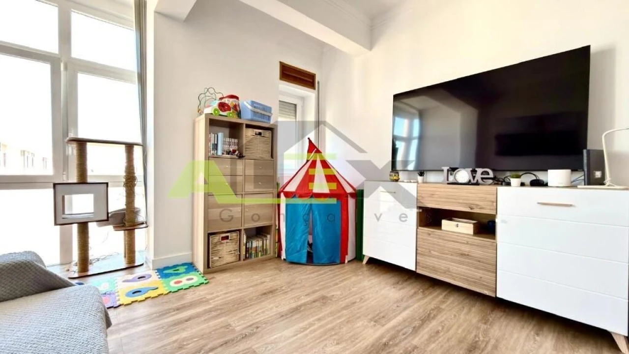Apartamento T3 para Venda em Almada, Cova da Piedade, Pragal e Cacilhas Foto 7