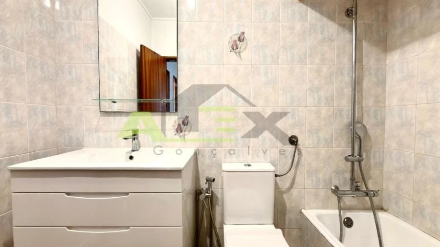 Apartamento T3 para Venda em Almada, Cova da Piedade, Pragal e Cacilhas Foto 18