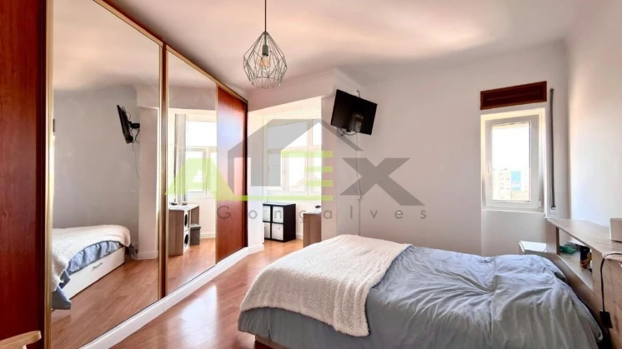 Apartamento T3 para Venda em Almada, Cova da Piedade, Pragal e Cacilhas Foto 12