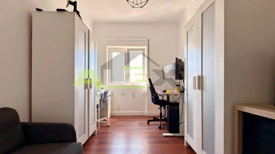 Apartamento T3 para Venda em Almada, Cova da Piedade, Pragal e Cacilhas Foto 24