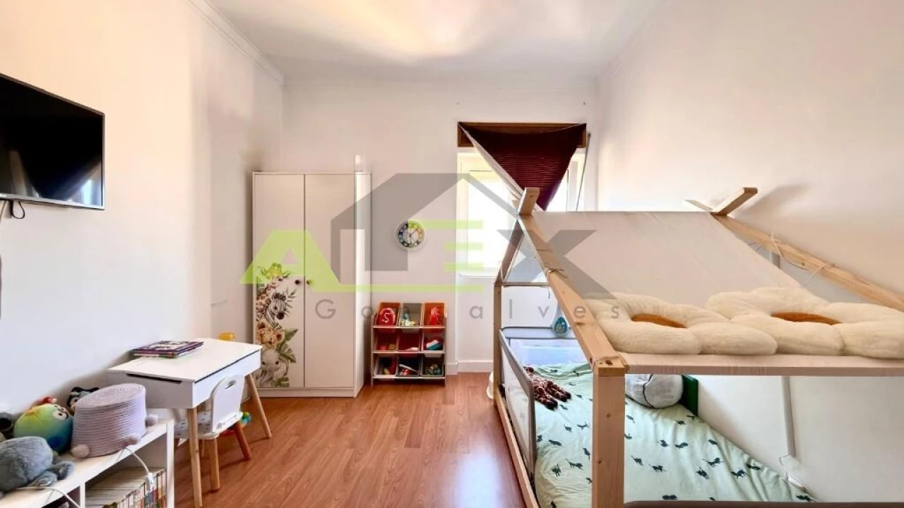 Apartamento T3 para Venda em Almada, Cova da Piedade, Pragal e Cacilhas Foto 20