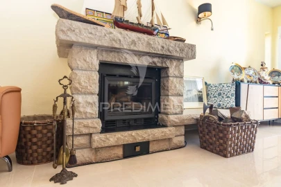 Moradia T7 para Venda em Sesimbra (Castelo)