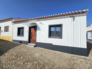 Moradia T2 para Venda em Entradas