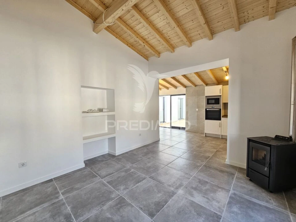 Moradia T2 para Venda em Entradas Foto 8