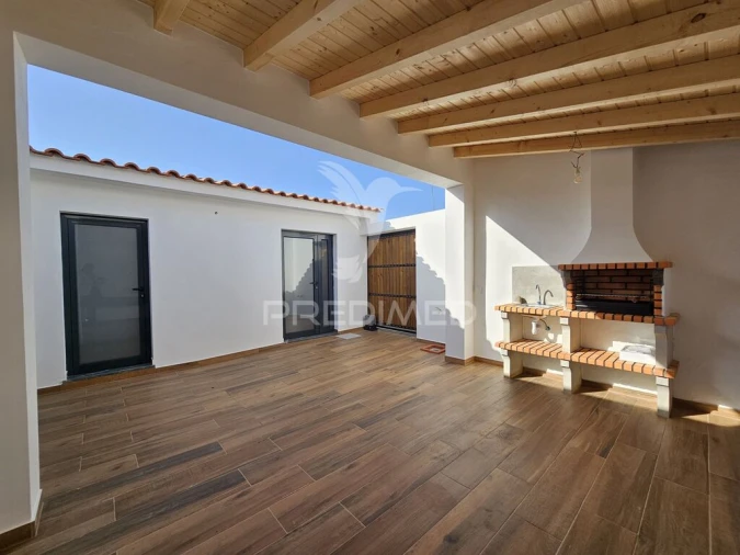 Moradia T2 para Venda em Entradas Foto 20