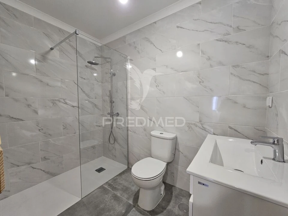 Moradia T2 para Venda em Entradas Foto 18