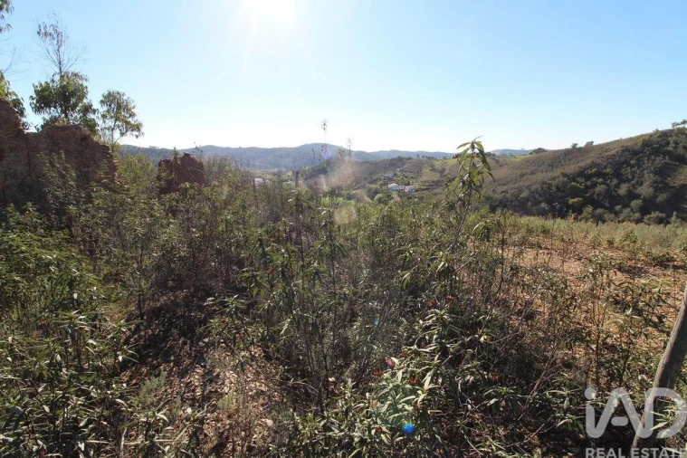 Moradia T2 para Venda em São Bartolomeu de Messines Foto 24