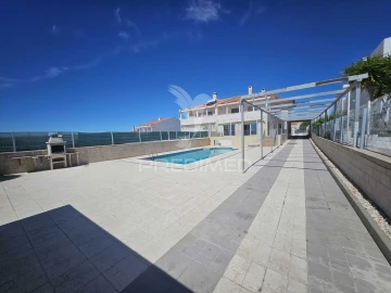 Moradia T4 para Venda em Assunção, Ajuda, Salvador e Santo Ildefonso