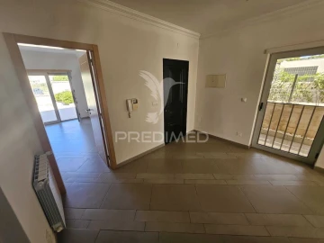 Moradia T4 para Venda em Assunção, Ajuda, Salvador e Santo Ildefonso