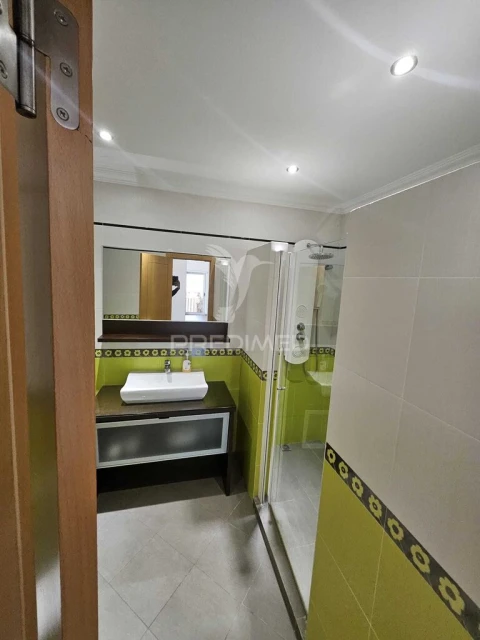 Moradia T4 para Venda em Assunção, Ajuda, Salvador e Santo Ildefonso