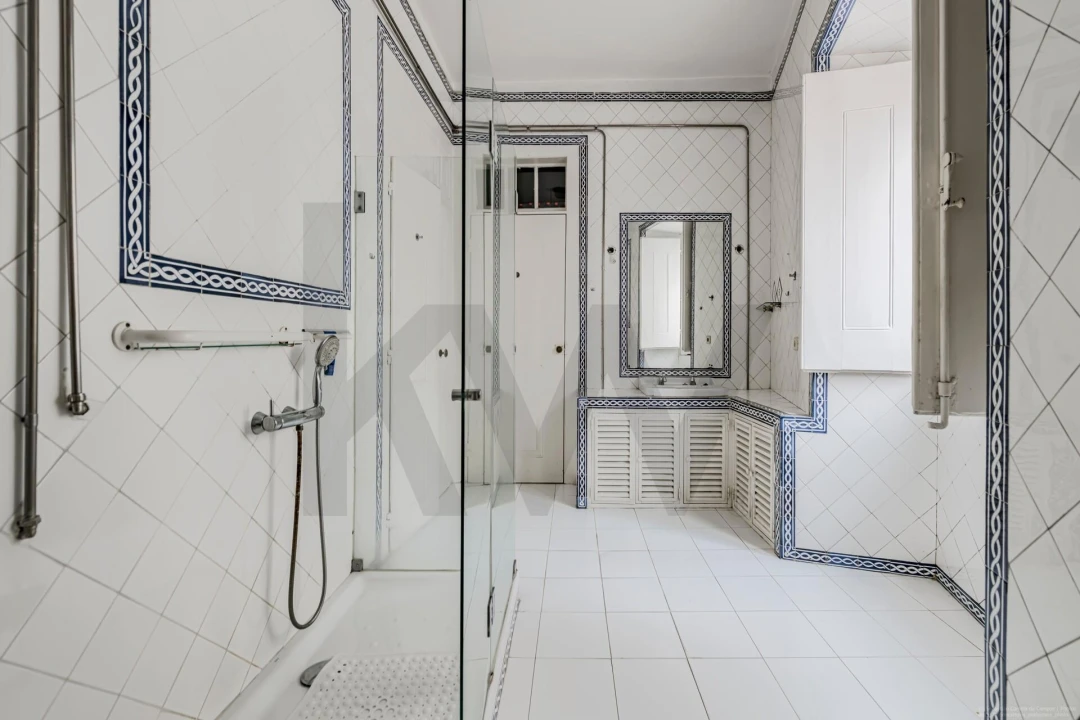 Apartamento T4 para Venda em Estrela Foto 17