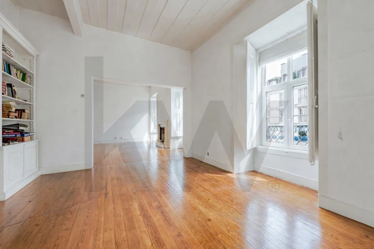 Apartamento T4 para Venda em Estrela Foto 5