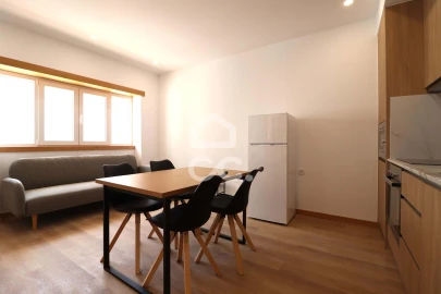 Moradia T12 para Venda em Santo Antonio dos Olivais