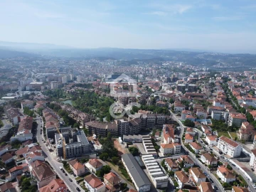 Moradia T12 para Venda em Santo Antonio dos Olivais