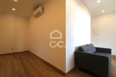 Moradia T12 para Venda em Santo Antonio dos Olivais