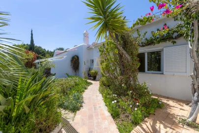 Moradia T3 para Venda em Lagoa e Carvoeiro