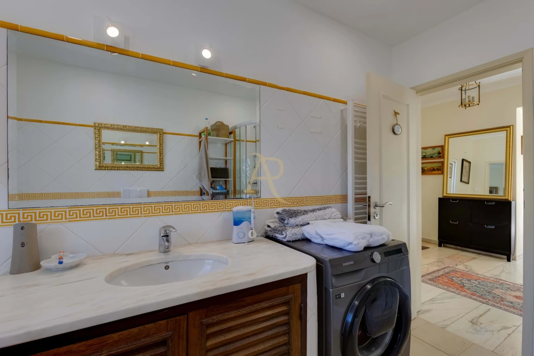 Moradia T3 para Venda em Lagoa e Carvoeiro Foto 34