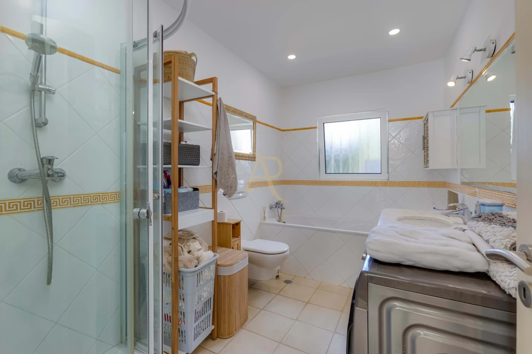 Moradia T3 para Venda em Lagoa e Carvoeiro Foto 33