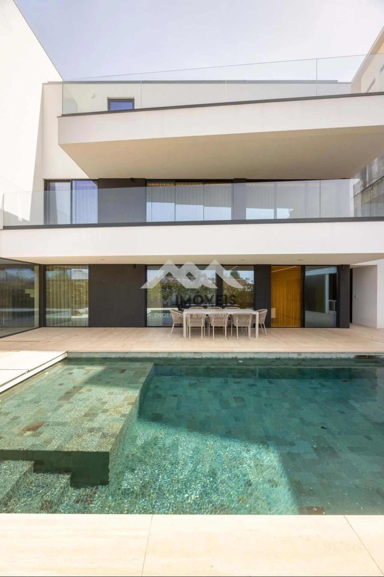 Moradia T5 para Venda em Rio Tinto Foto 18