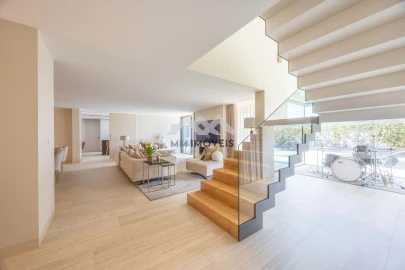 Moradia T5 para Venda em Rio Tinto