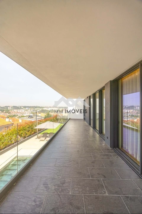 Moradia T5 para Venda em Rio Tinto