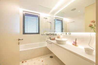 Moradia T5 para Venda em Rio Tinto