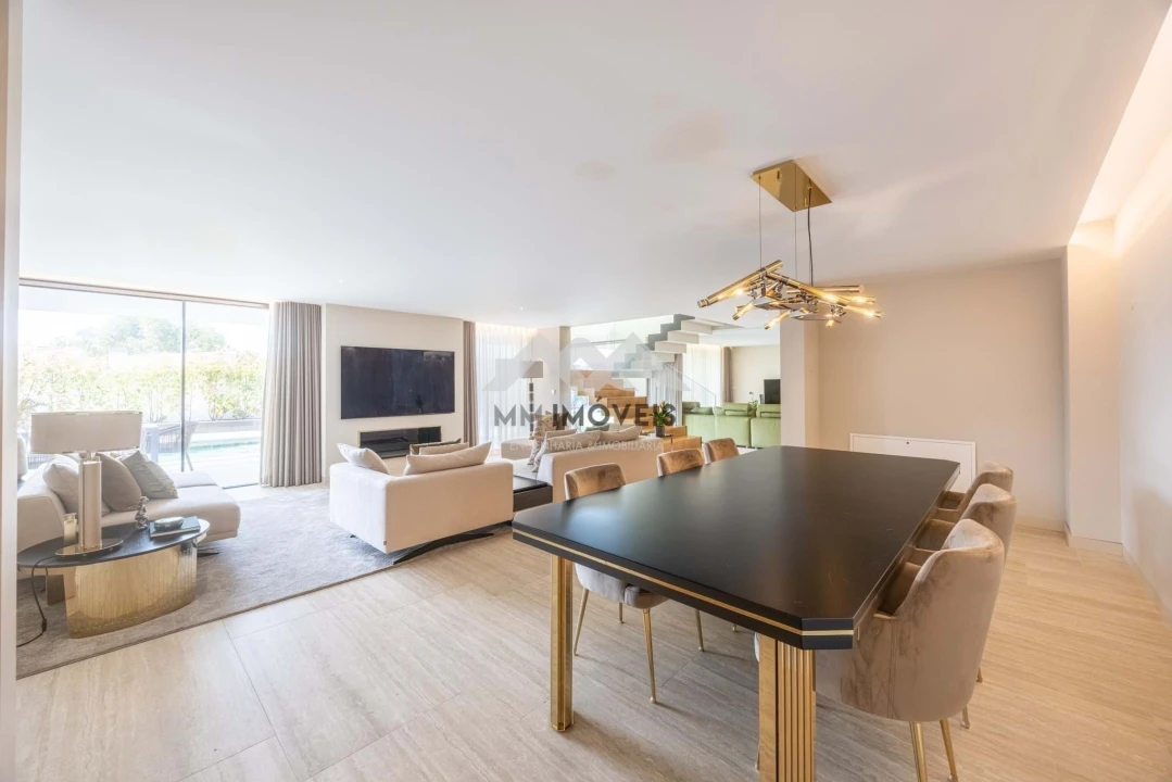 Moradia T5 para Venda em Rio Tinto Foto 69