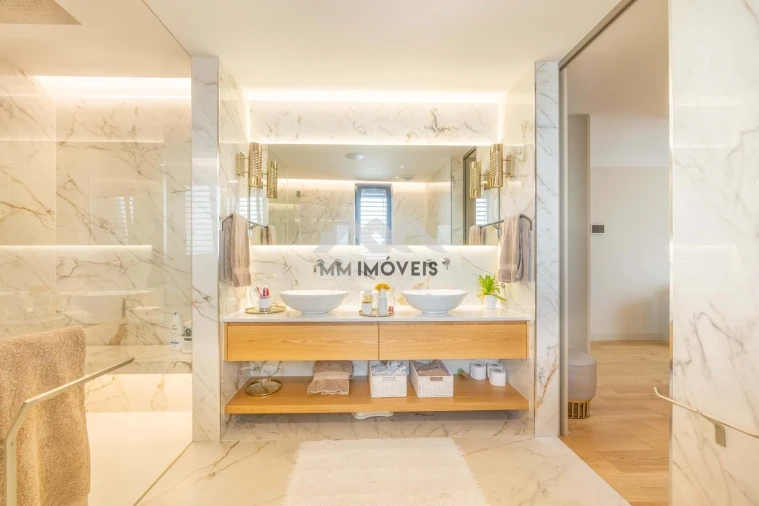 Moradia T5 para Venda em Rio Tinto Foto 17