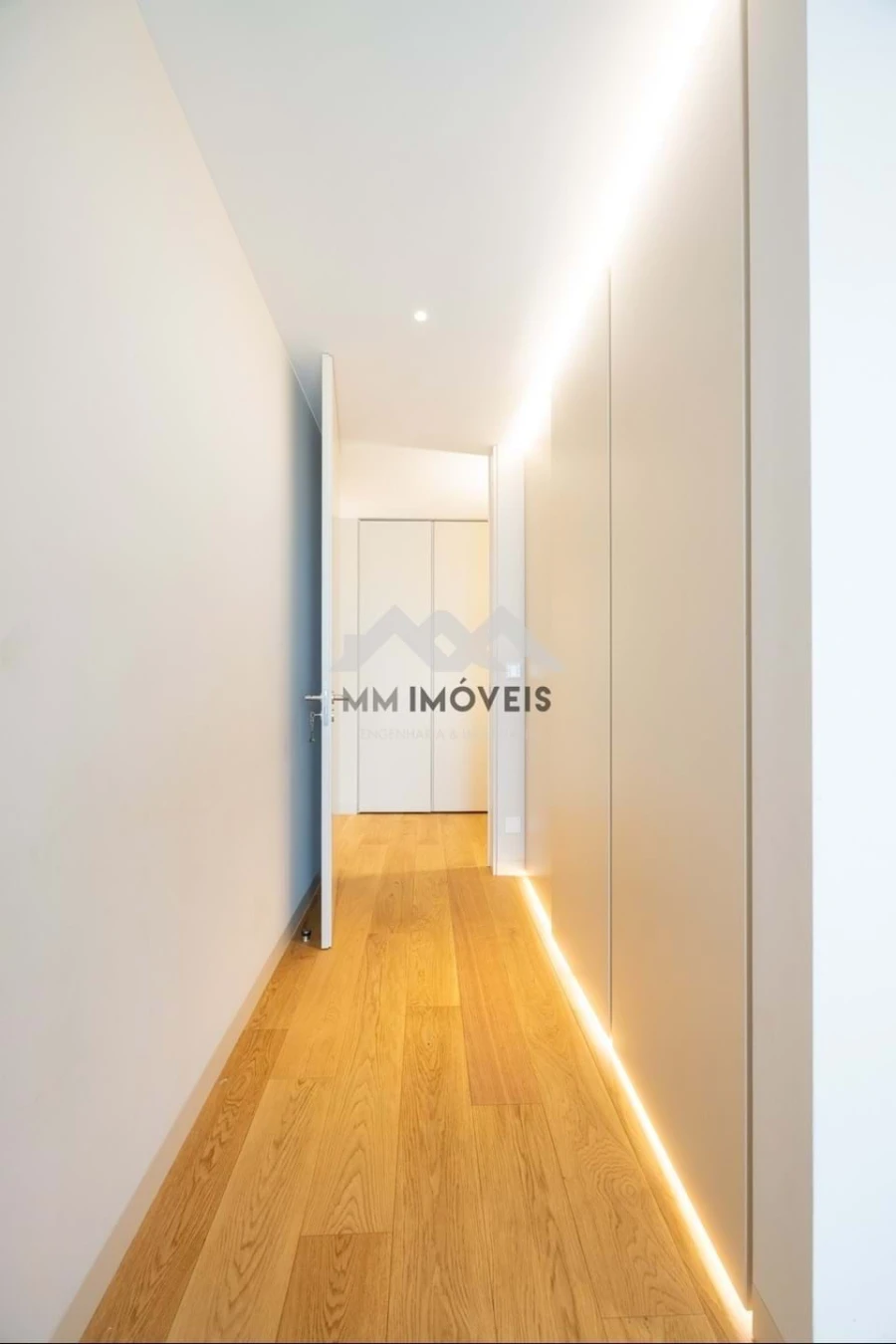 Moradia T5 para Venda em Rio Tinto Foto 53