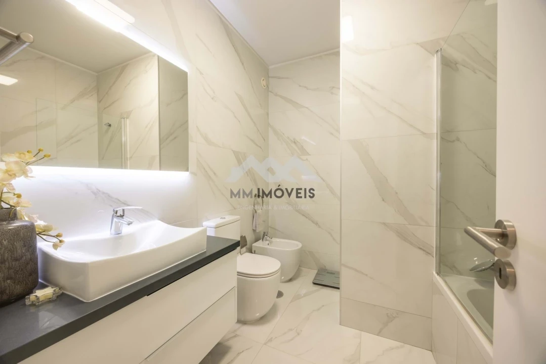 Apartamento T3 para Venda em Rio Tinto Foto 18