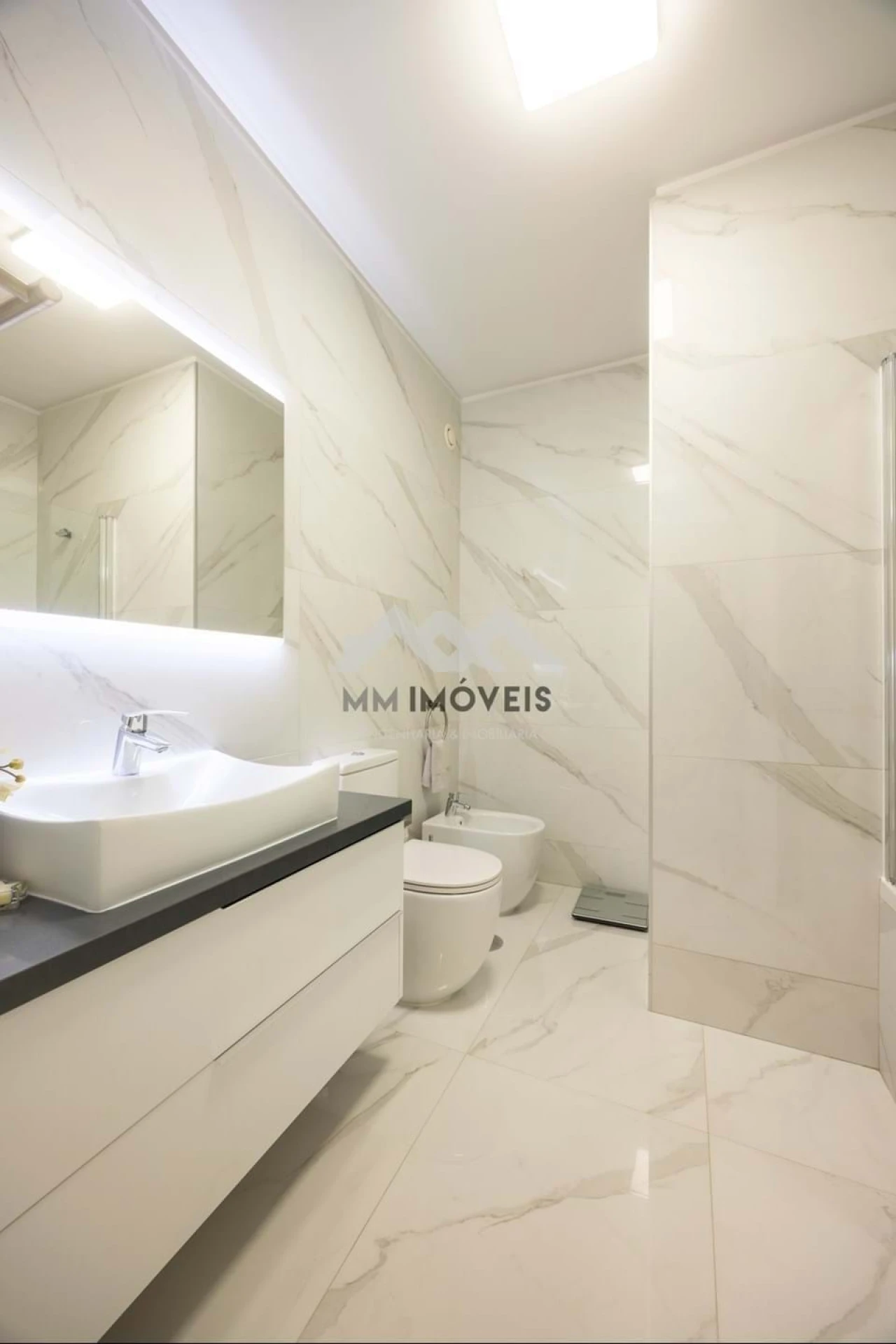 Apartamento T3 para Venda em Rio Tinto Foto 24