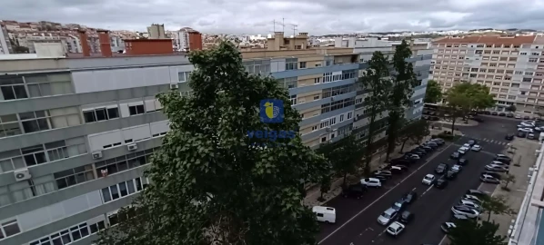 Apartamento T3 para Venda em Benfica
