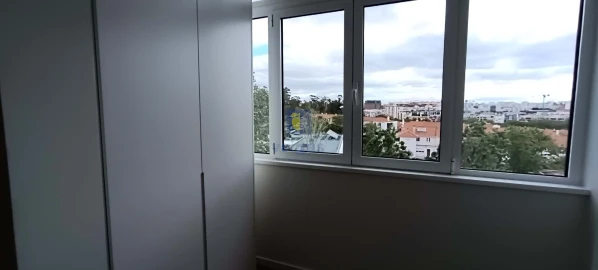 Apartamento T3 para Venda em Benfica