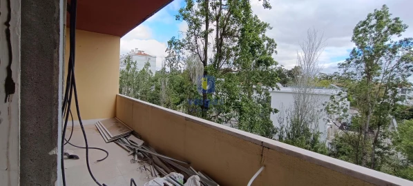 Apartamento T3 para Venda em Benfica