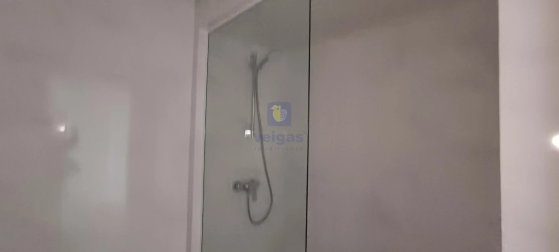 Apartamento T3 para Venda em Benfica Foto 40