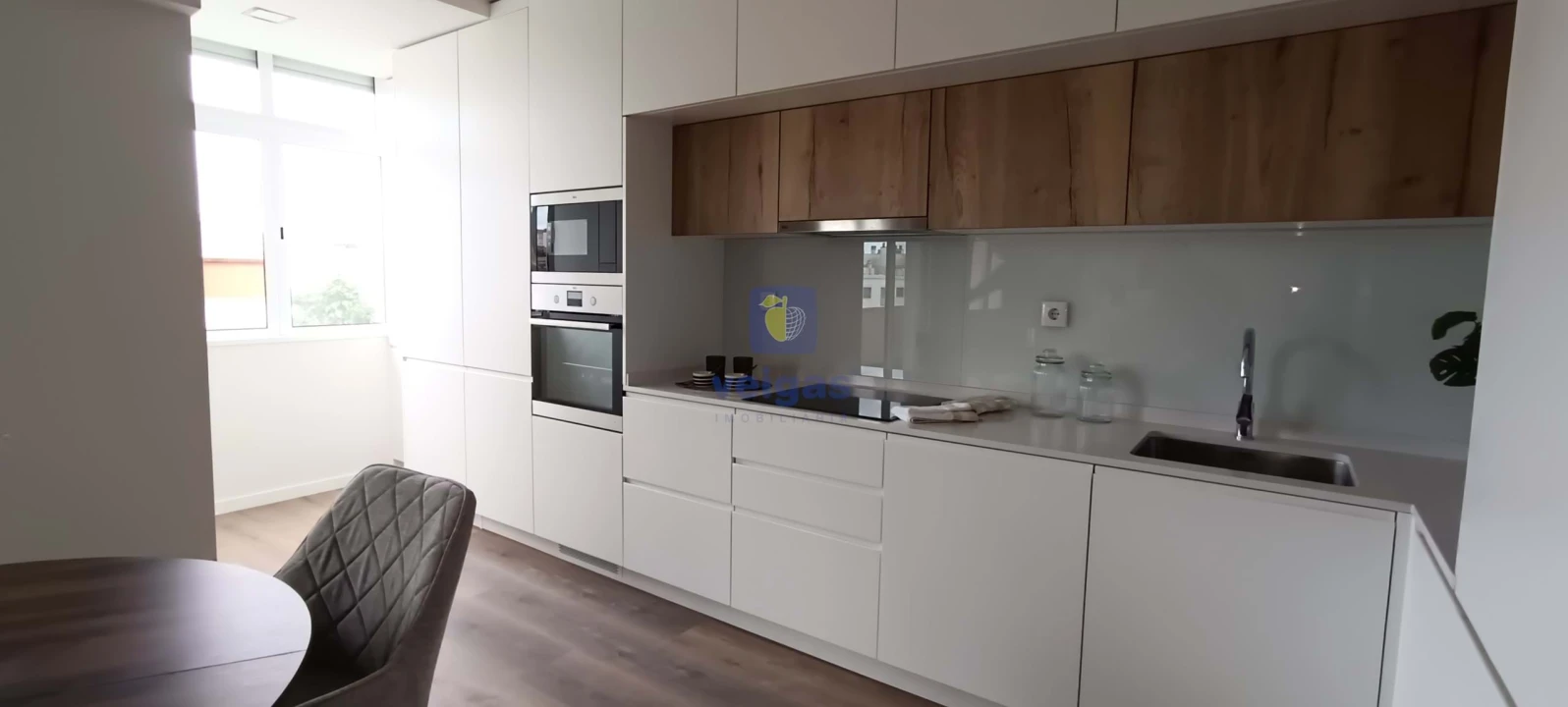 Apartamento T3 para Venda em Benfica Foto 1