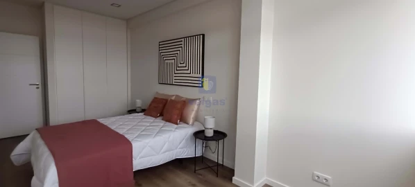 Apartamento T3 para Venda em Benfica