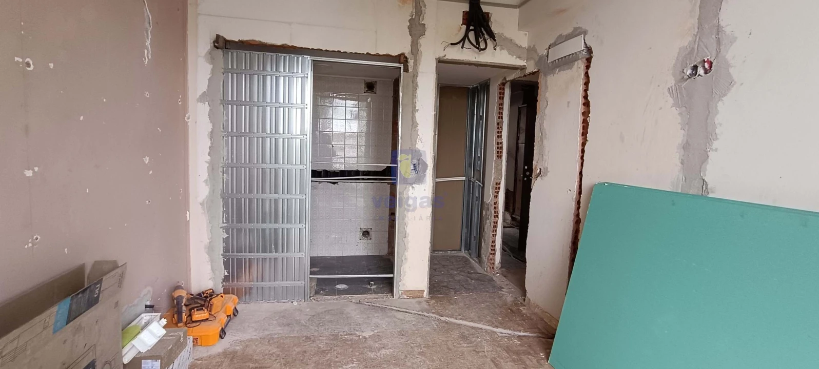 Apartamento T3 para Venda em Benfica Foto 10