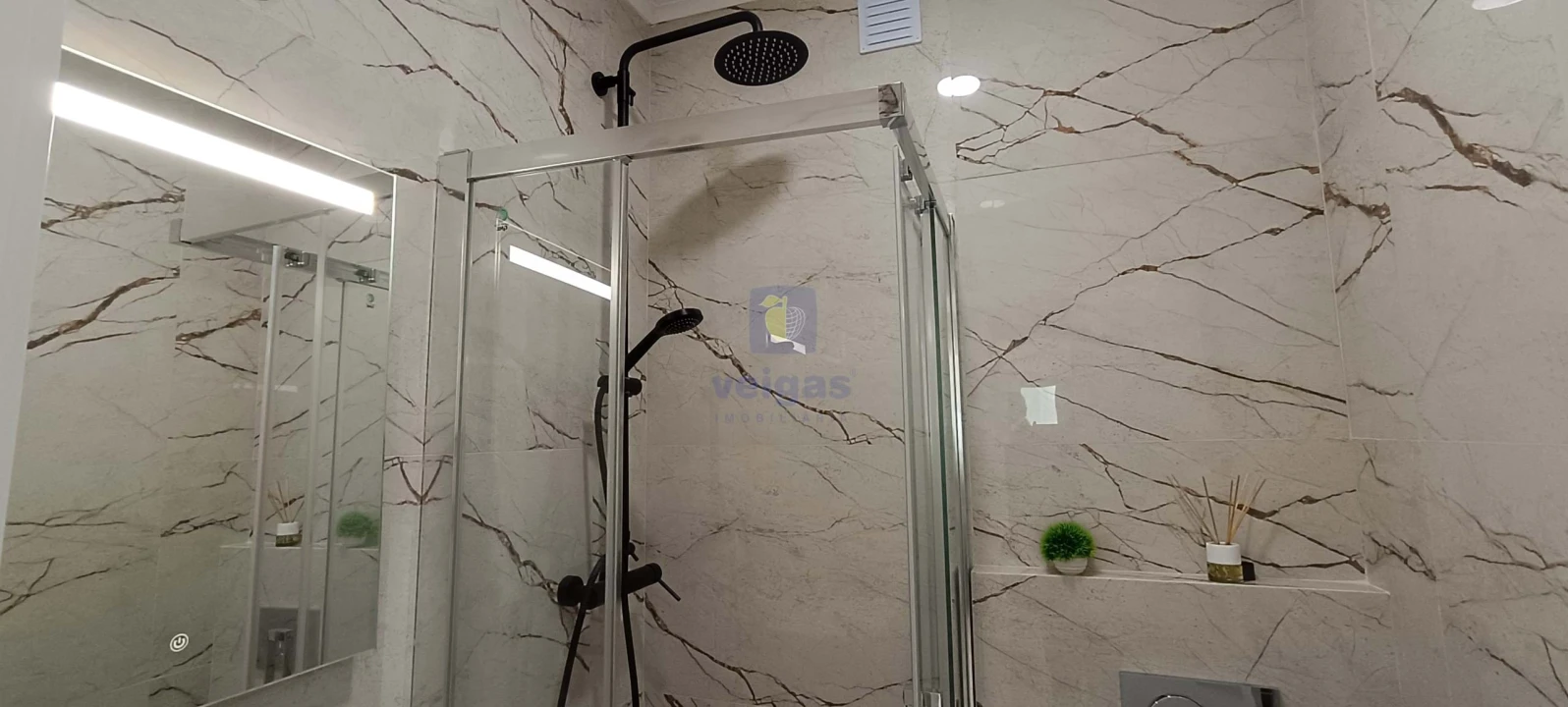 Apartamento T3 para Venda em Benfica Foto 5