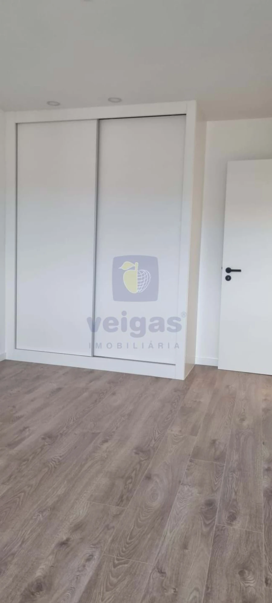 Apartamento T2 para Venda em Venteira Foto 5