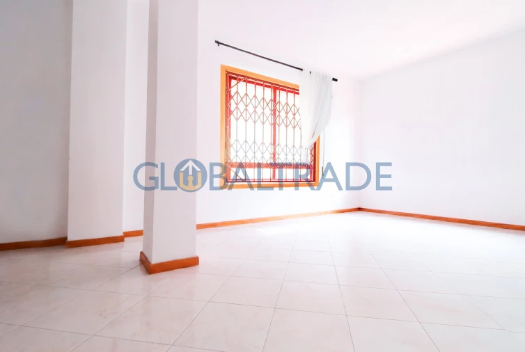 Apartamento T1 para Venda em Fânzeres e São Pedro da Cova Foto 18