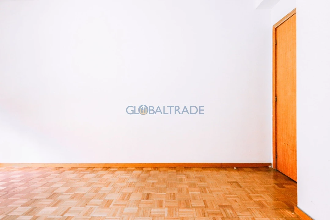 Apartamento T1 para Venda em Fânzeres e São Pedro da Cova Foto 14