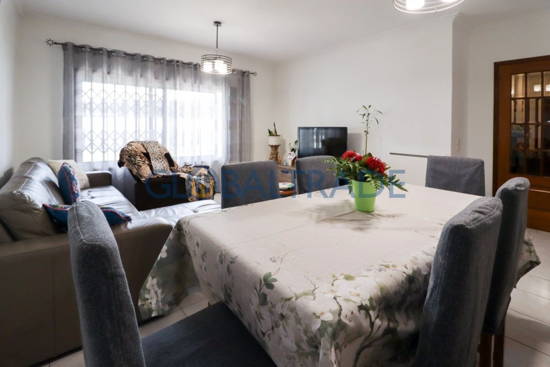 Apartamento T2 para Venda em Serzedo e Perosinho Foto 10