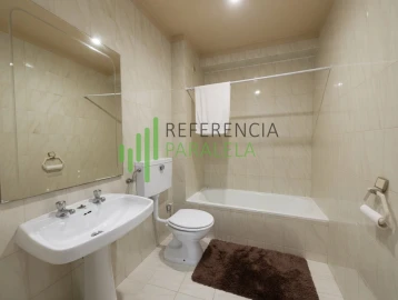 Apartamento T2 para Venda em Póvoa de Varzim, Beiriz e Argivai