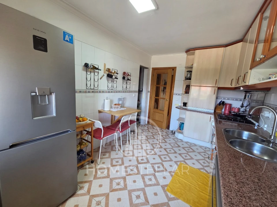 Apartamento T2 para Venda em Barreiro e Lavradio Foto 15